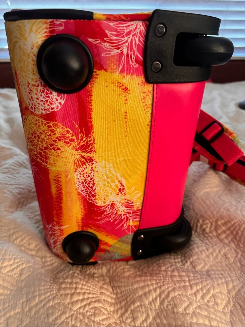 Kipling bold tropical
